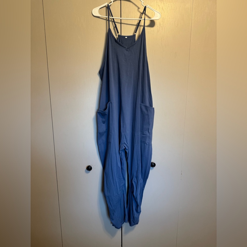 Blue Sleeveless Jumpsuit with Pockets